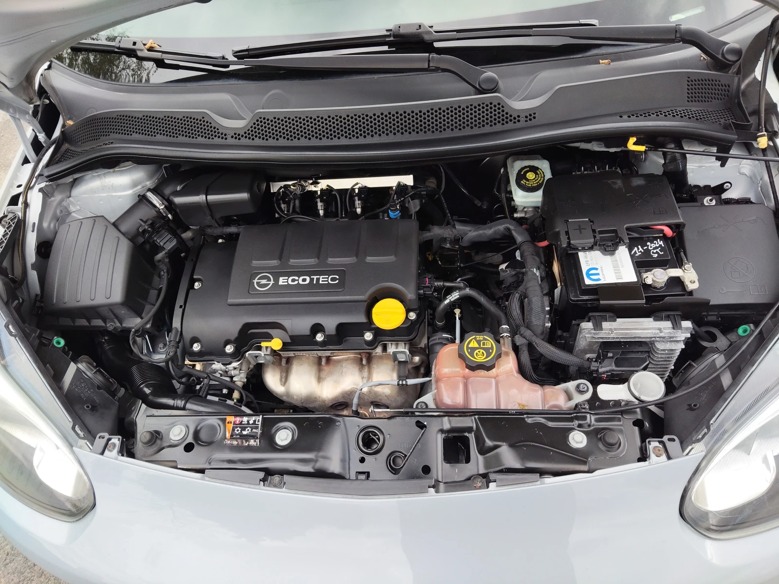 Opel Adam 1, 4i 87ps LPG, снимка 12 - Автомобили и джипове - 54281980