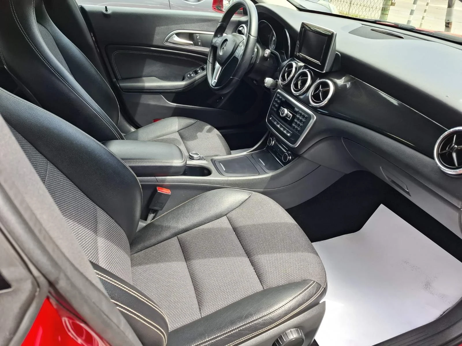 Mercedes-Benz CLA 180 1.6i/ ���������/ ���������  | Mobile.bg � ����������� 12