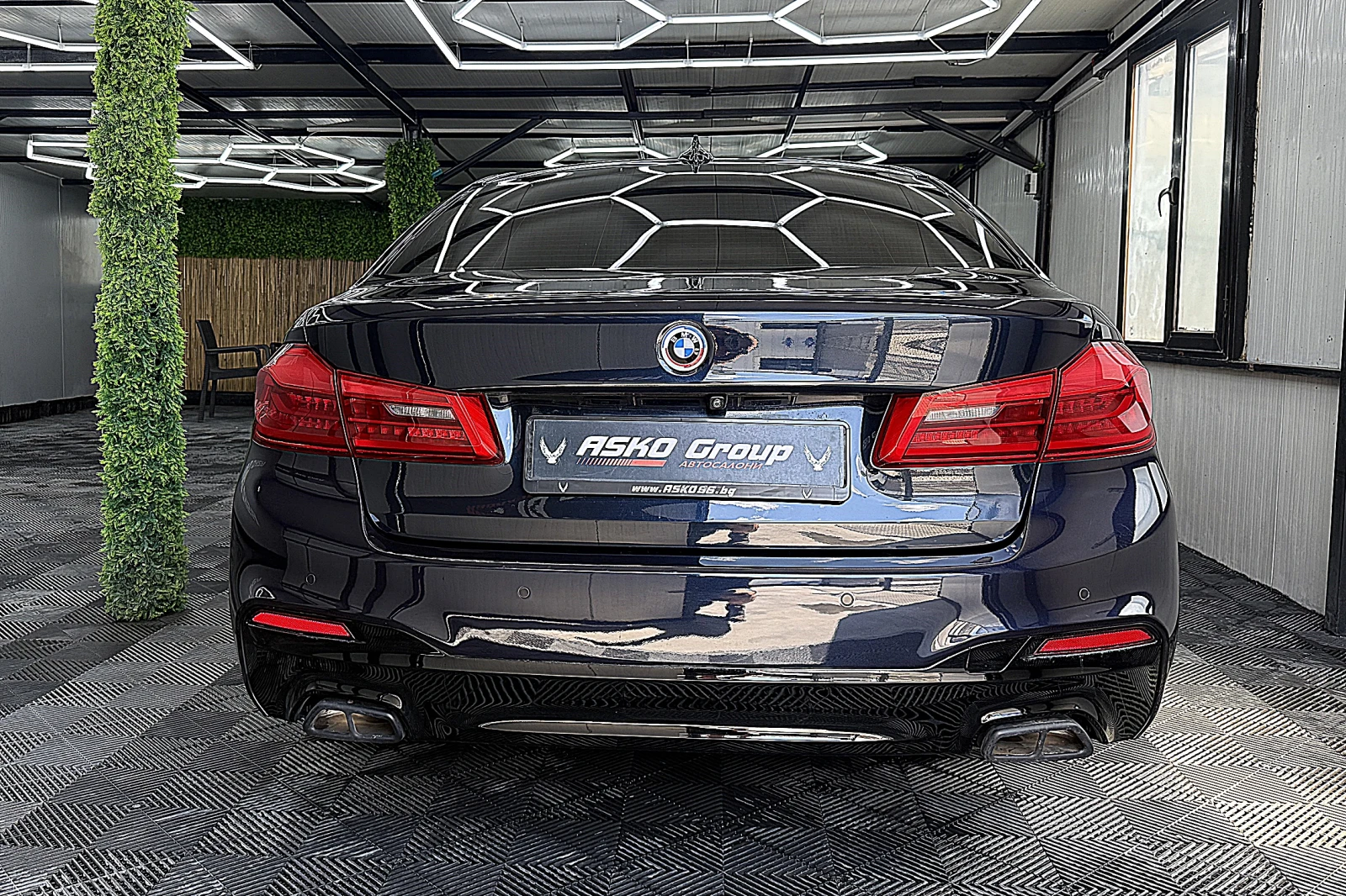 BMW 530 M-Paket/Xdrive/Digital/СОБСТВЕН ЛИЗИНГ, снимка 5 - Автомобили и джипове - 54956949