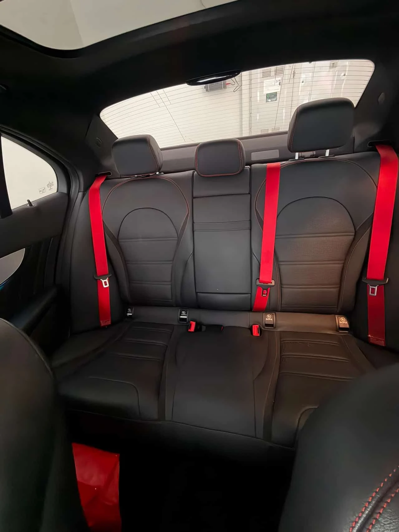 Mercedes-Benz C 43 AMG  ДИСТРОНИК * 360 * BURMESTER * PANO * АВТОКРЕДИТ, снимка 10 - Автомобили и джипове - 55211247