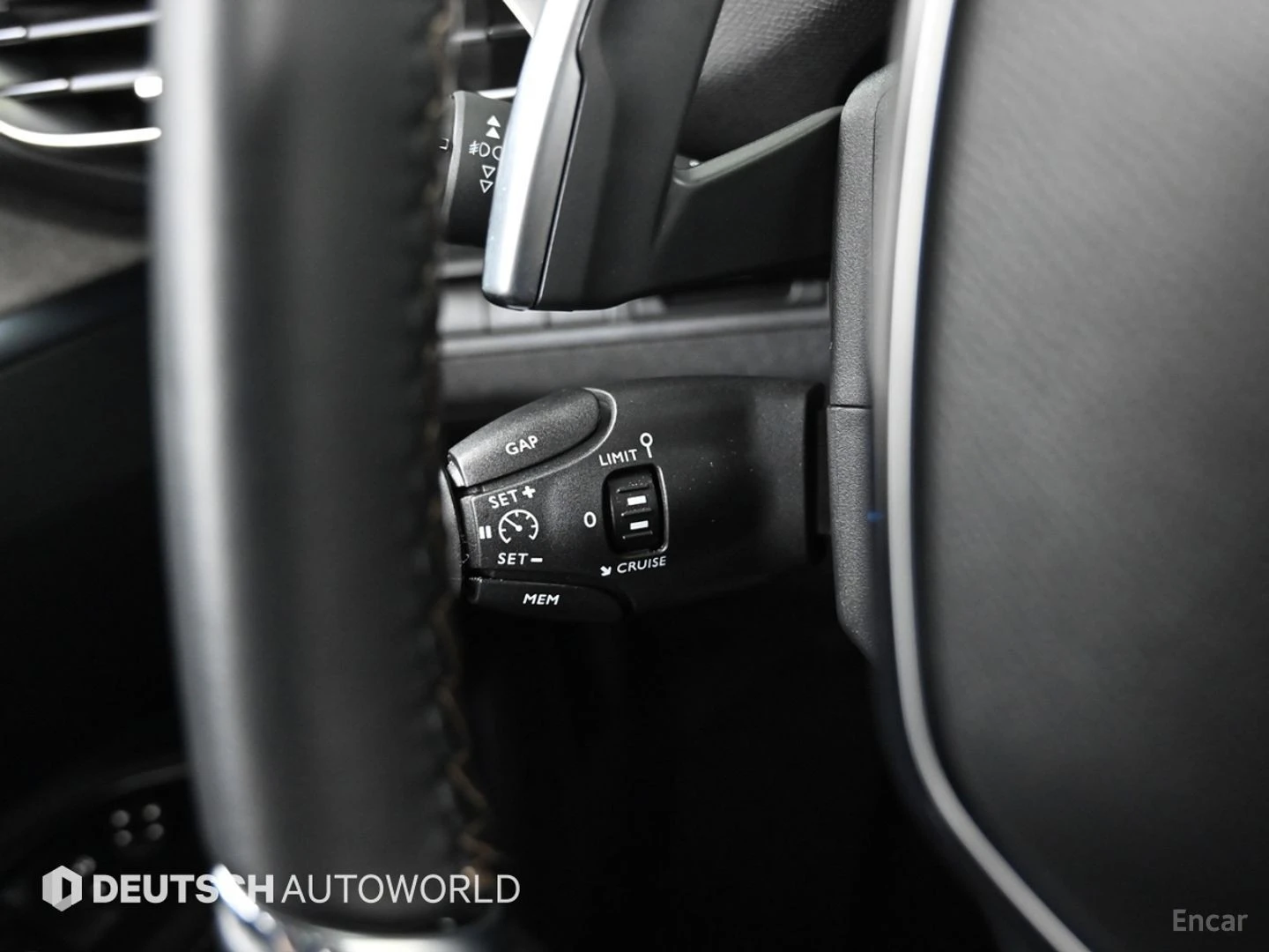 Peugeot 5008 2.0BlueHDI* GT* КОЖА* ПОДГРЕВ* ПАНОРАМА* 360* LED*, снимка 15 - Автомобили и джипове - 55529618