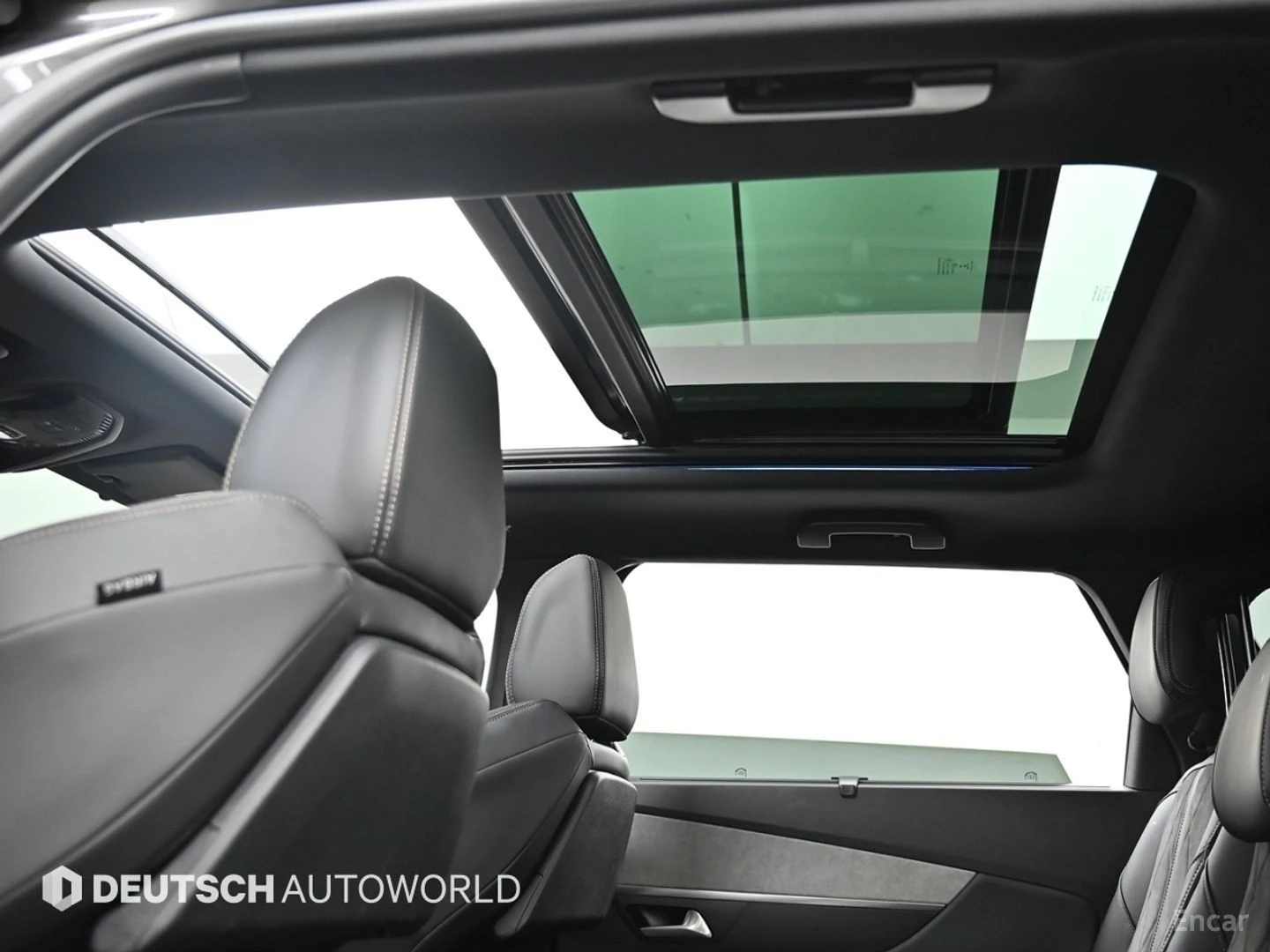 Peugeot 5008 2.0BlueHDI* GT* КОЖА* ПОДГРЕВ* ПАНОРАМА* 360* LED*, снимка 17 - Автомобили и джипове - 55529618