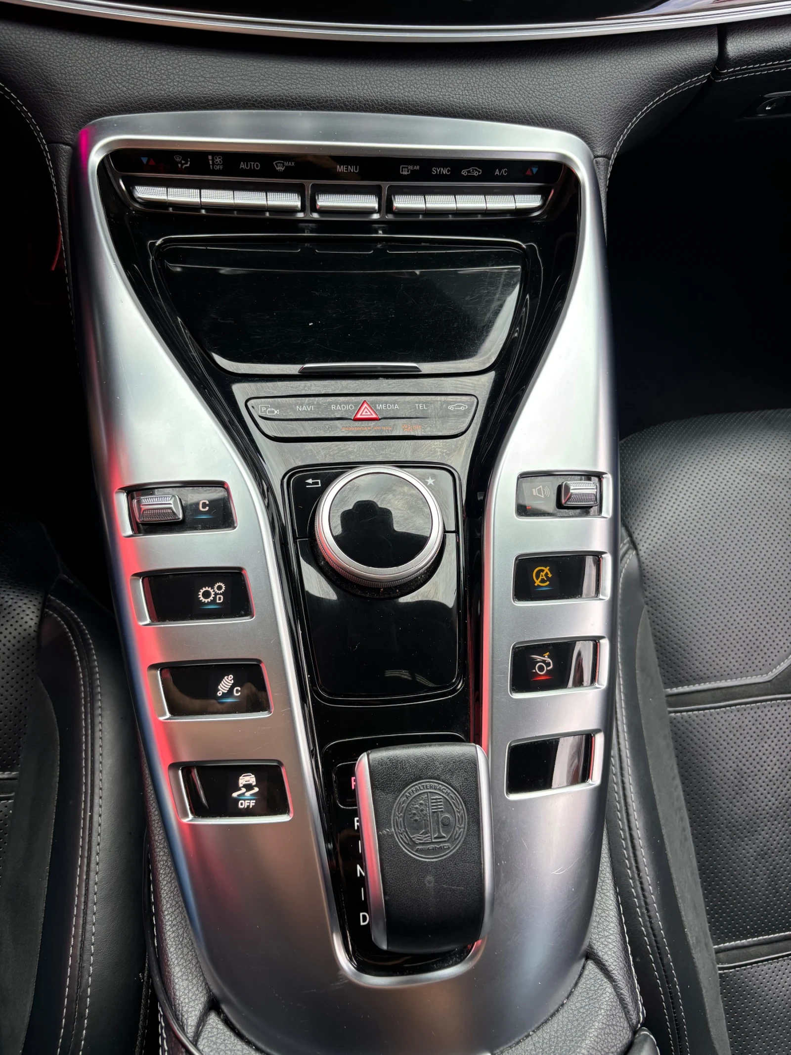 Mercedes-Benz AMG GT 63S, снимка 9 - Автомобили и джипове - 55654872