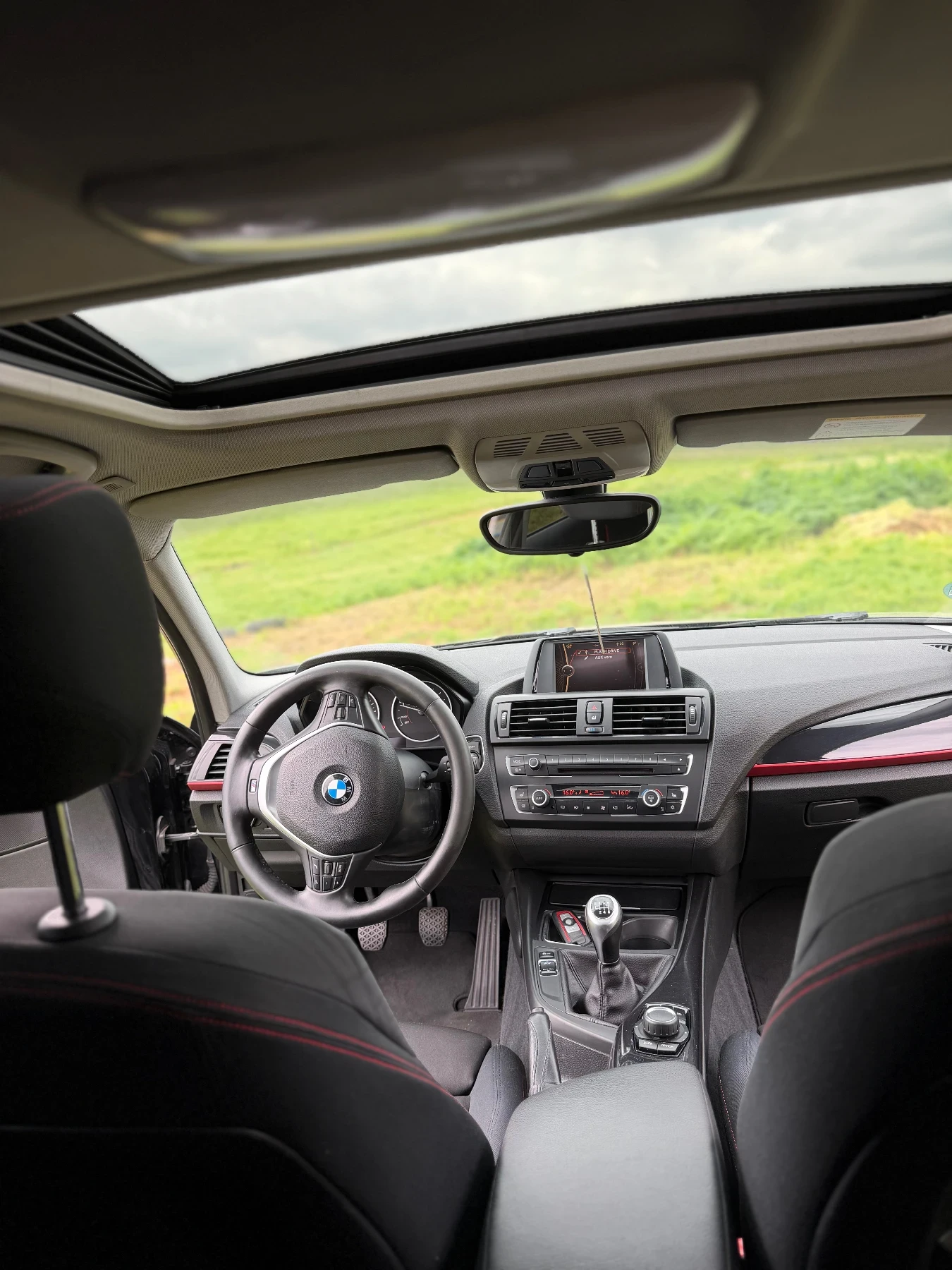 BMW 118 D Sport, снимка 6 - Автомобили и джипове - 56241872