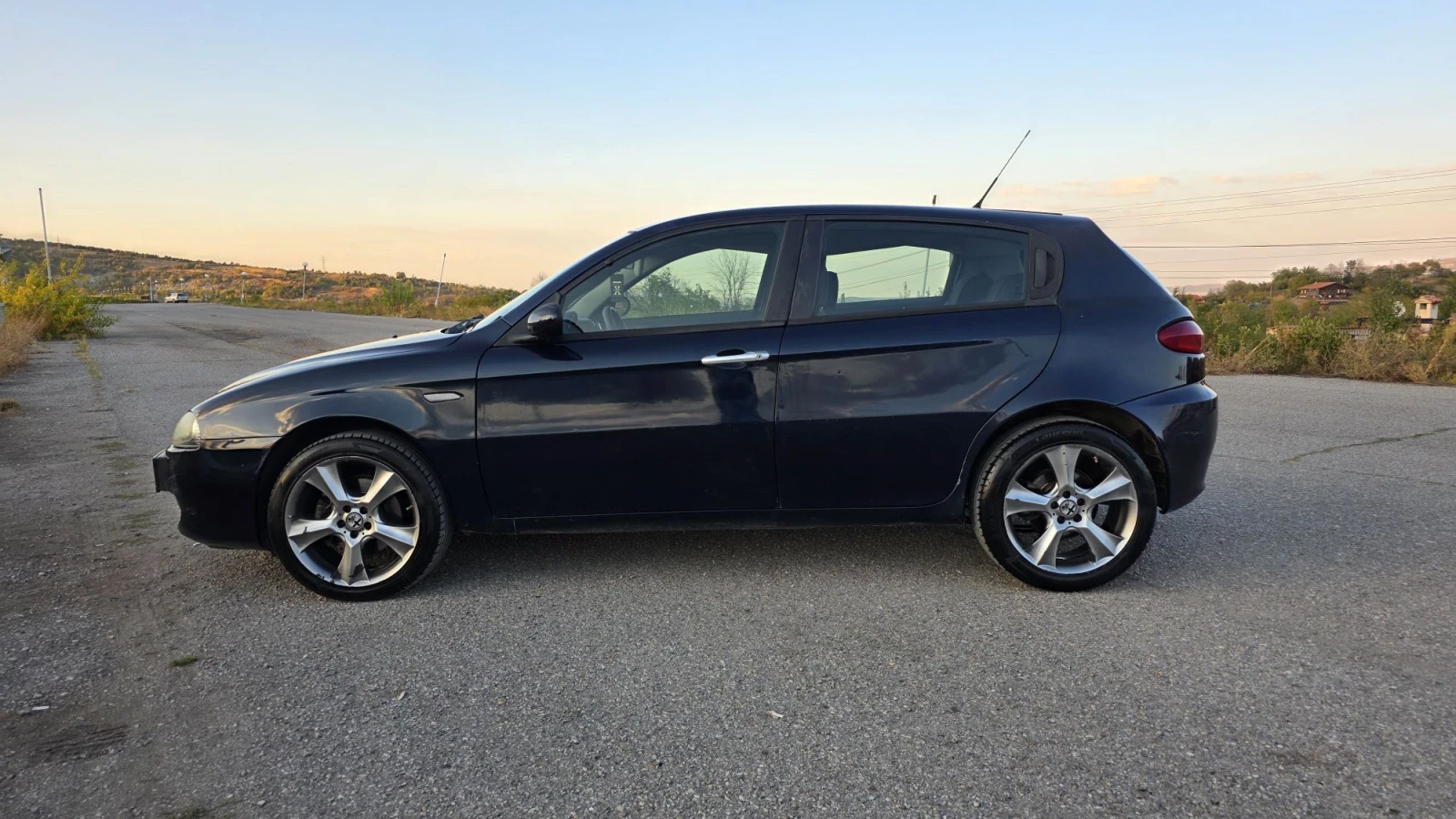 Alfa Romeo 147 1.9JTDm 16V, снимка 5 - Автомобили и джипове - 56261065