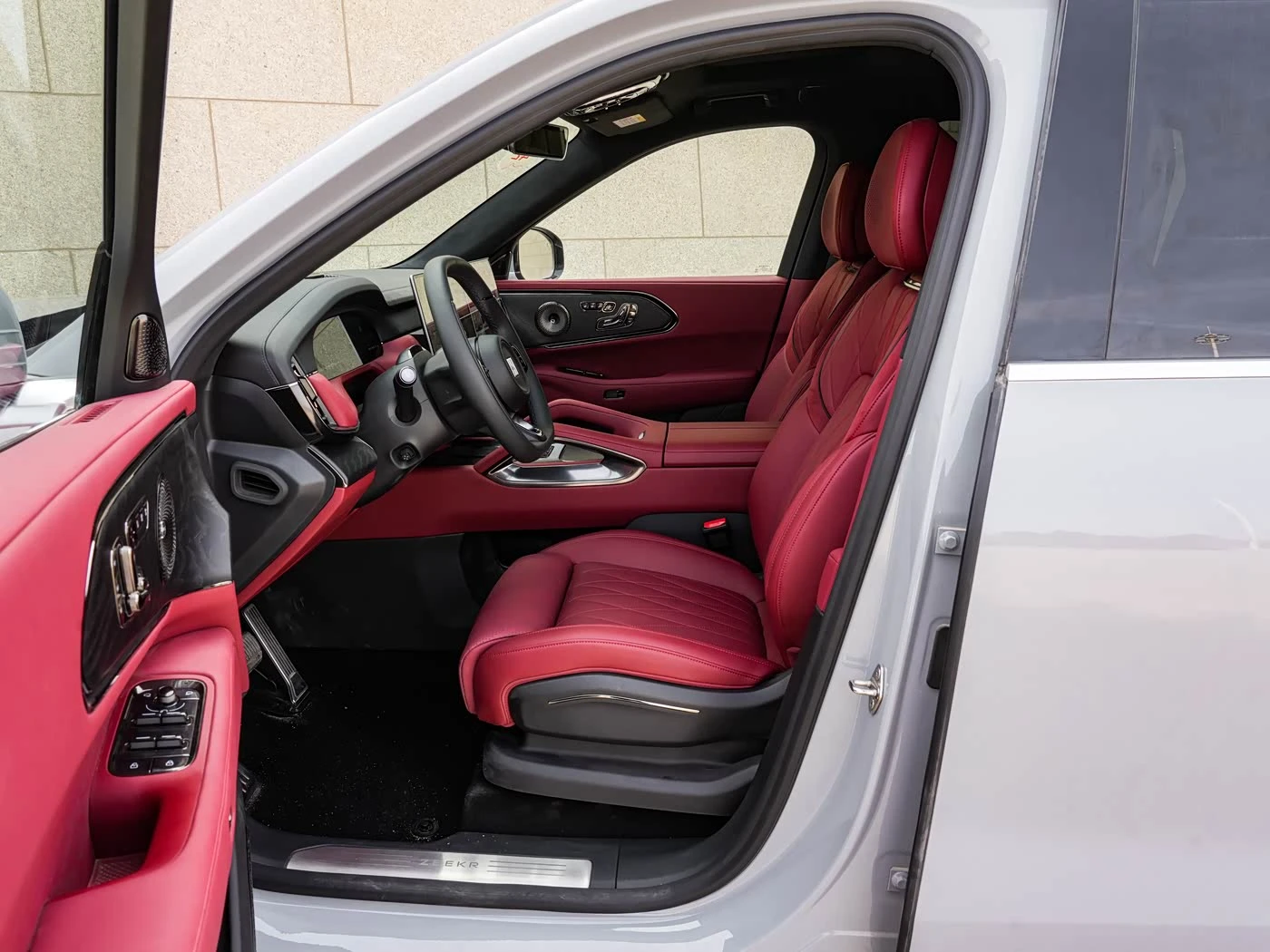 Zeekr 9X 8� | Mobile.bg � ����������� 16