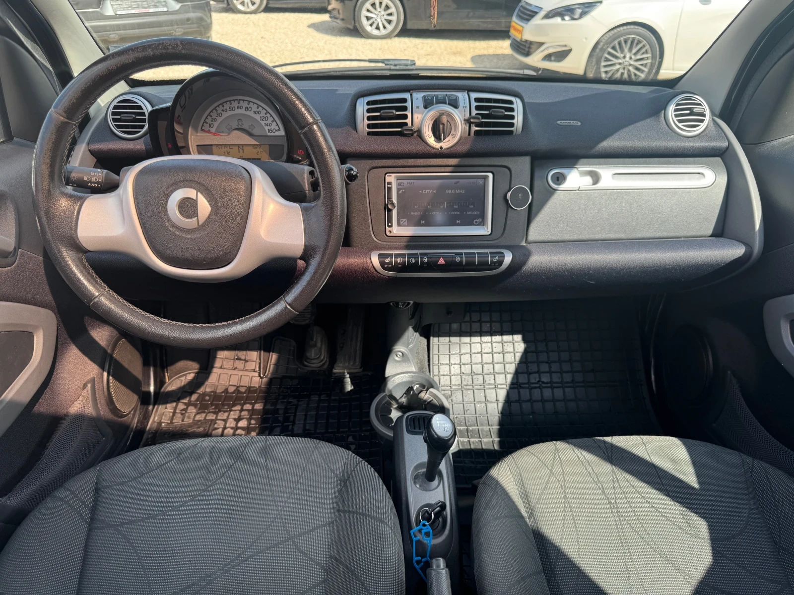 Smart Fortwo 500CDI AVTOMATIC, снимка 9 - Автомобили и джипове - 56290282