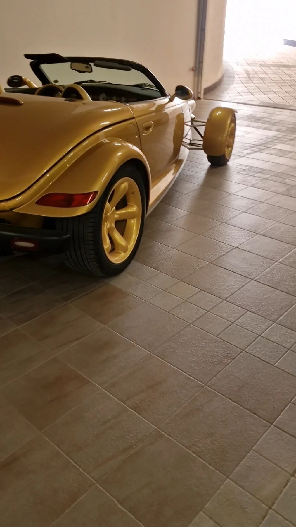 Plymouth Prowler, снимка 3 - Автомобили и джипове - 56690368