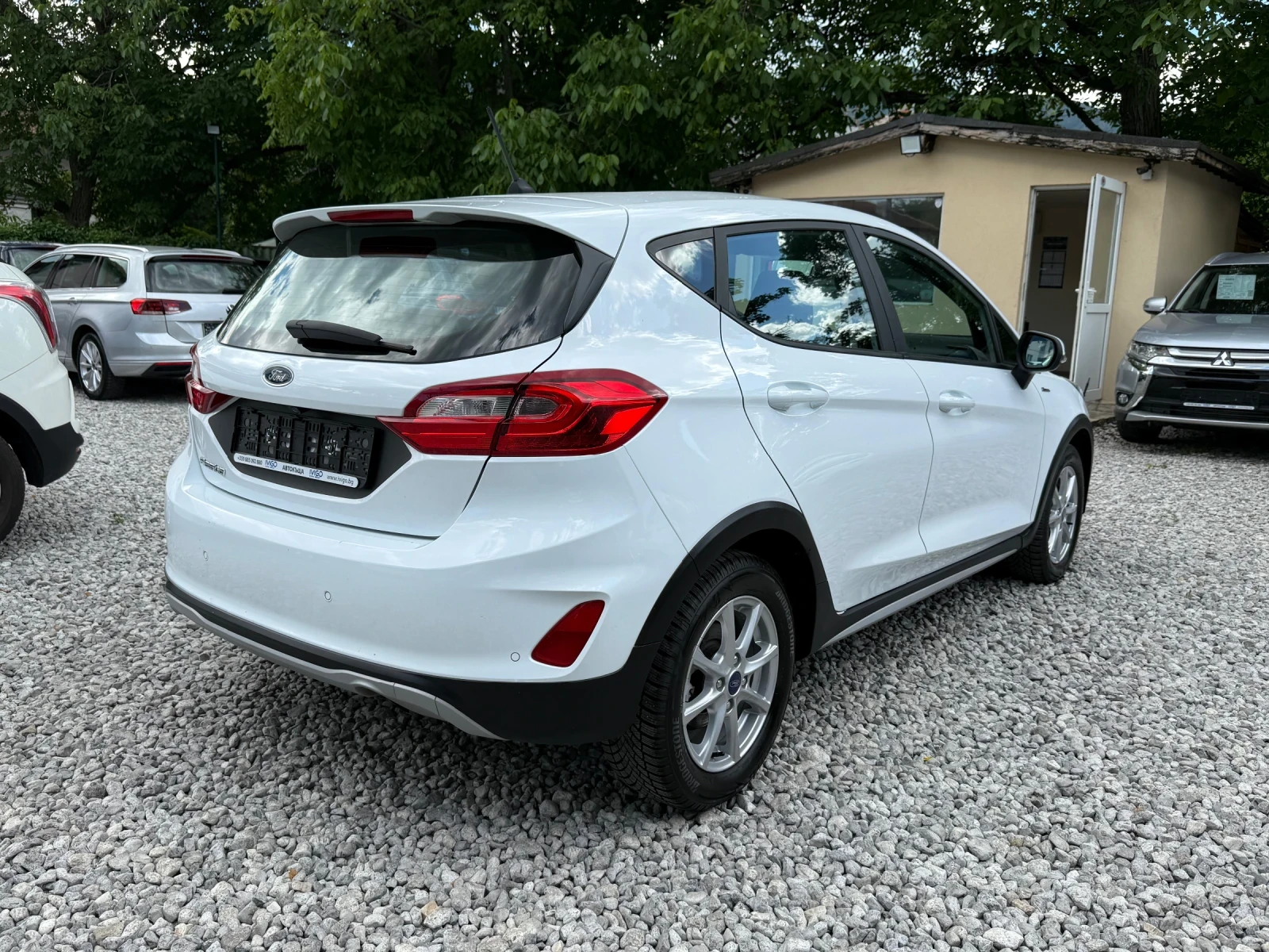 Ford Fiesta 1.0SCTi Active - 140k.c. - ОБСЛУЖЕНА!, снимка 4 - Автомобили и джипове - 56691934