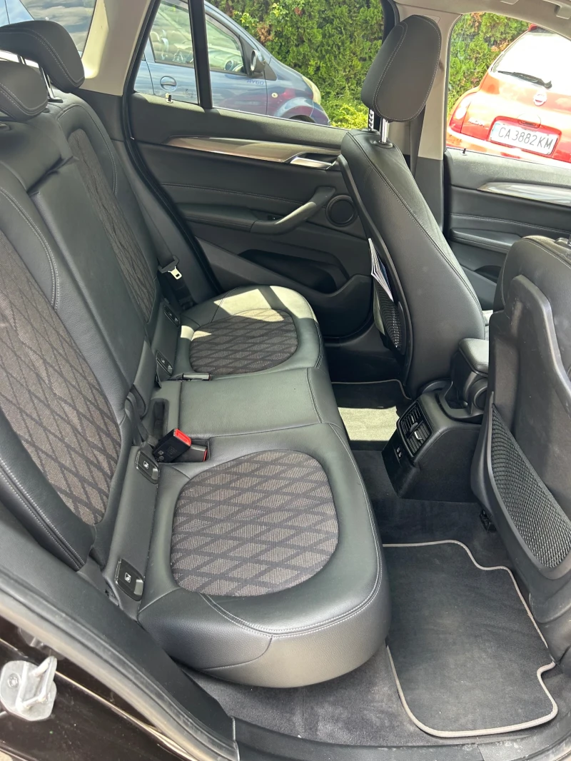 BMW X1, снимка 11 - Автомобили и джипове - 50747730