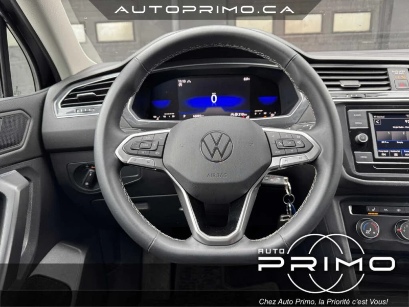 VW Tiguan !2.0TSI 4Motion!* АвтоКредит* Цена до БГ* , снимка 13 - Автомобили и джипове - 53576509