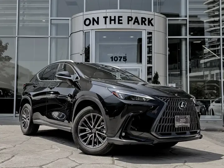 Lexus NX 350h 10, 000km| 350 Hybrid| | Ventilated Seats| New | Mobile.bg � ����������� 1
