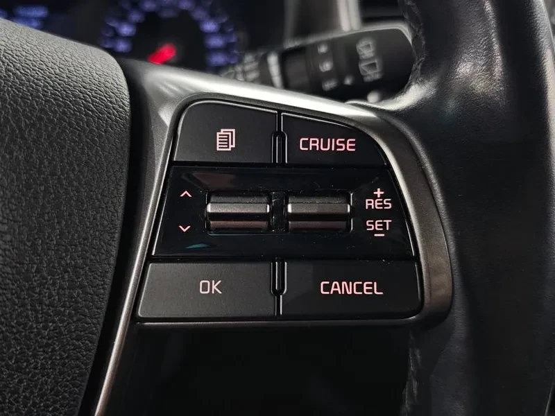 Kia Sorento 2.2 CRDI 4WD - САМО 30% АВАНС, снимка 16 - Автомобили и джипове - 56017228