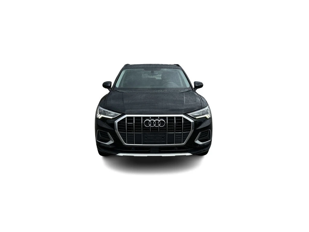 Audi Q3 * 45 2.0T Komfort quattro Clean Carfax | One Owner | Mobile.bg   5