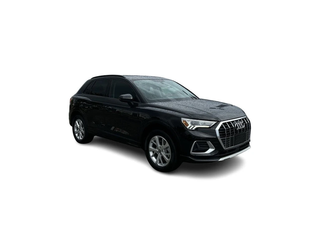 Audi Q3 * 45 2.0T Komfort quattro Clean Carfax | One Owner | Mobile.bg   2
