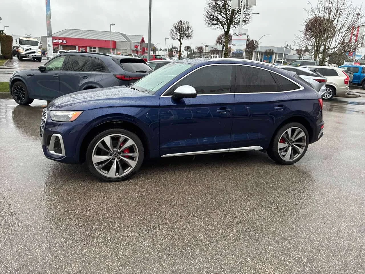 Audi SQ5 * TECHNIK * CARFAX * KEYLESS * ПАНОРАМА * ПОДГРЕВИ - изображение 3