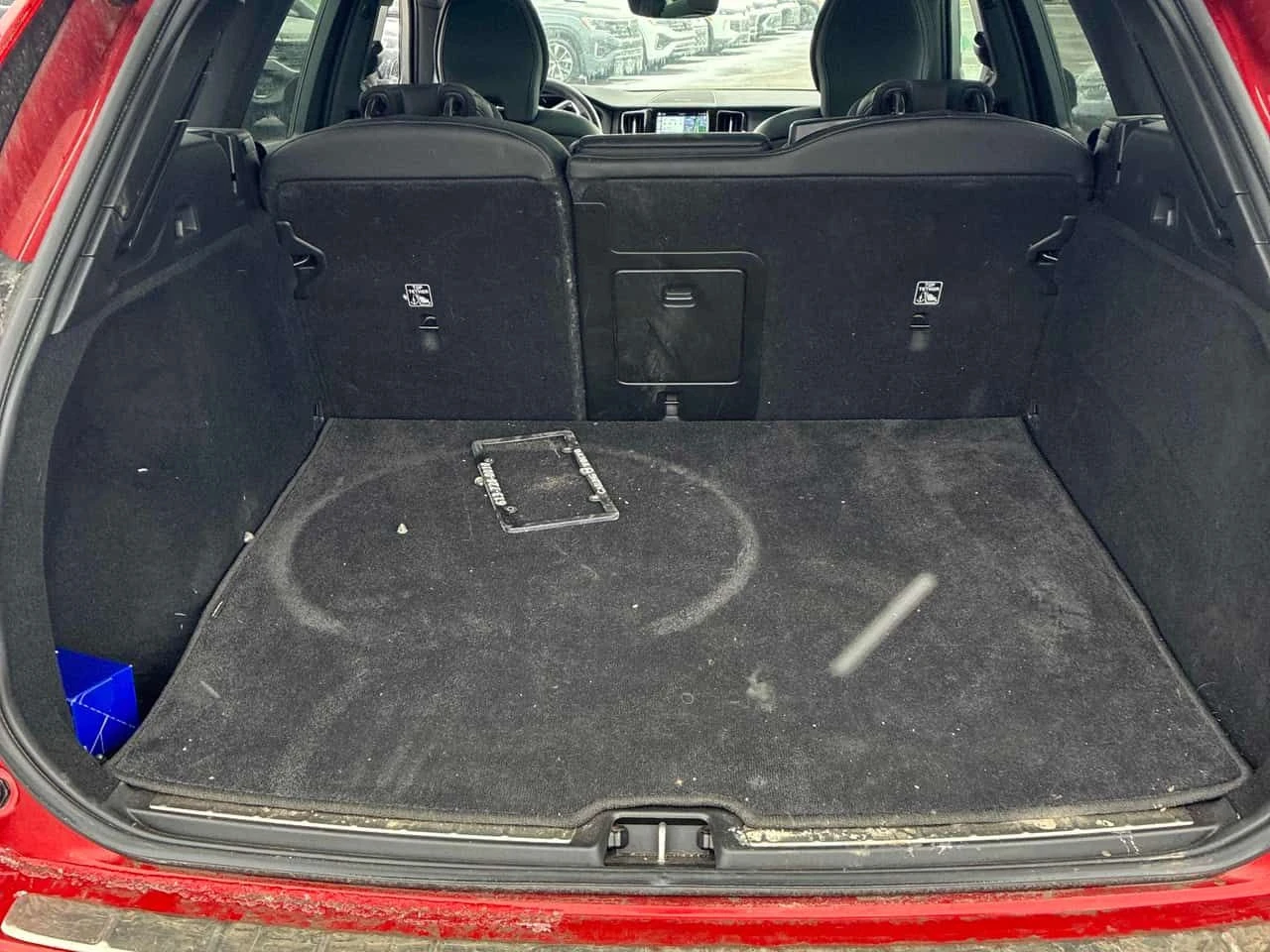 Volvo XC60 R Design/CARFAX/Следене на ленти/Хибрид/Клип, снимка 11 - Автомобили и джипове - 53831541