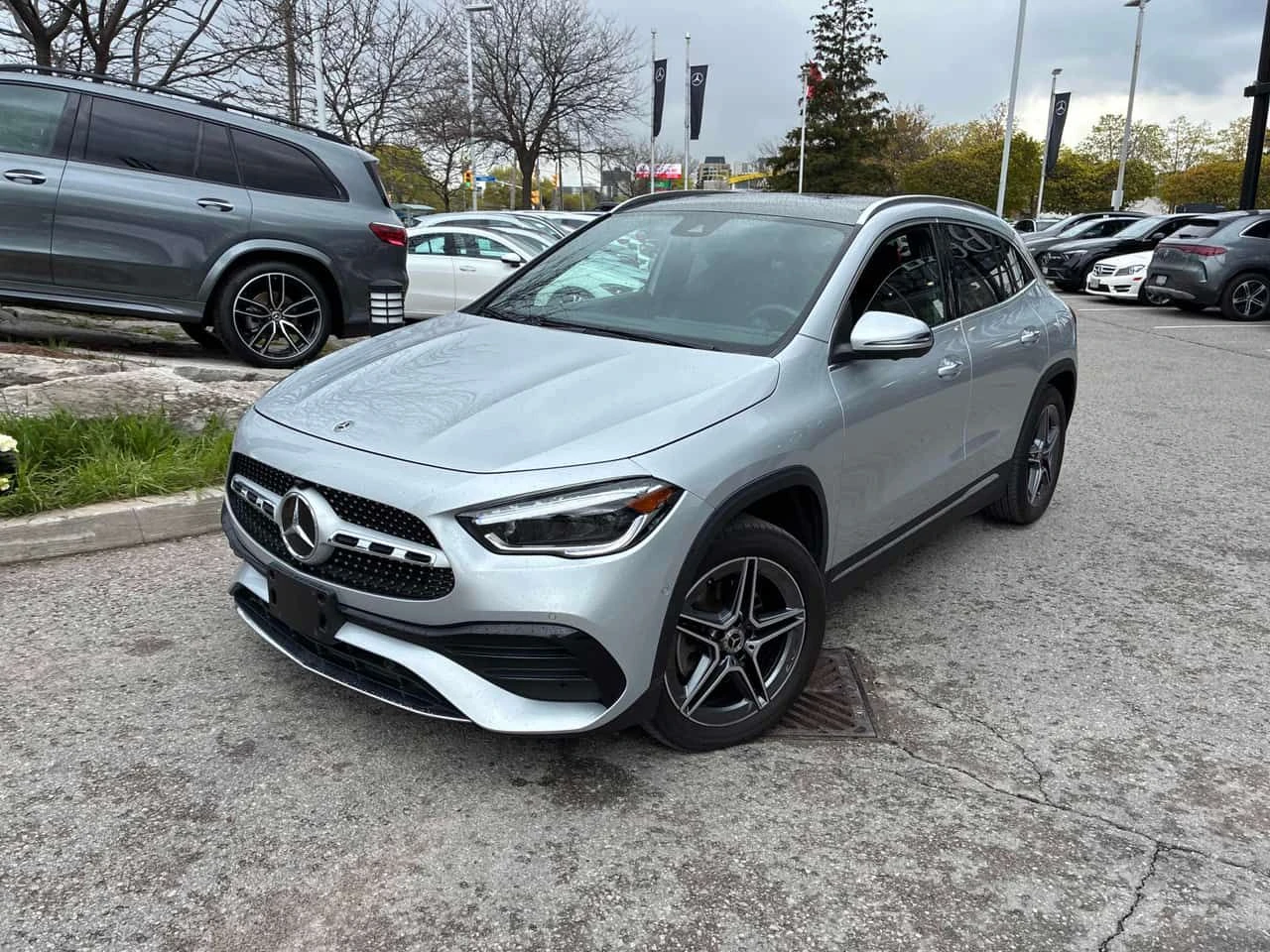 Mercedes-Benz GLA * 250 * CARFAX * БЕЗ ПЪРВОНАЧАЛНА ВНОСКА