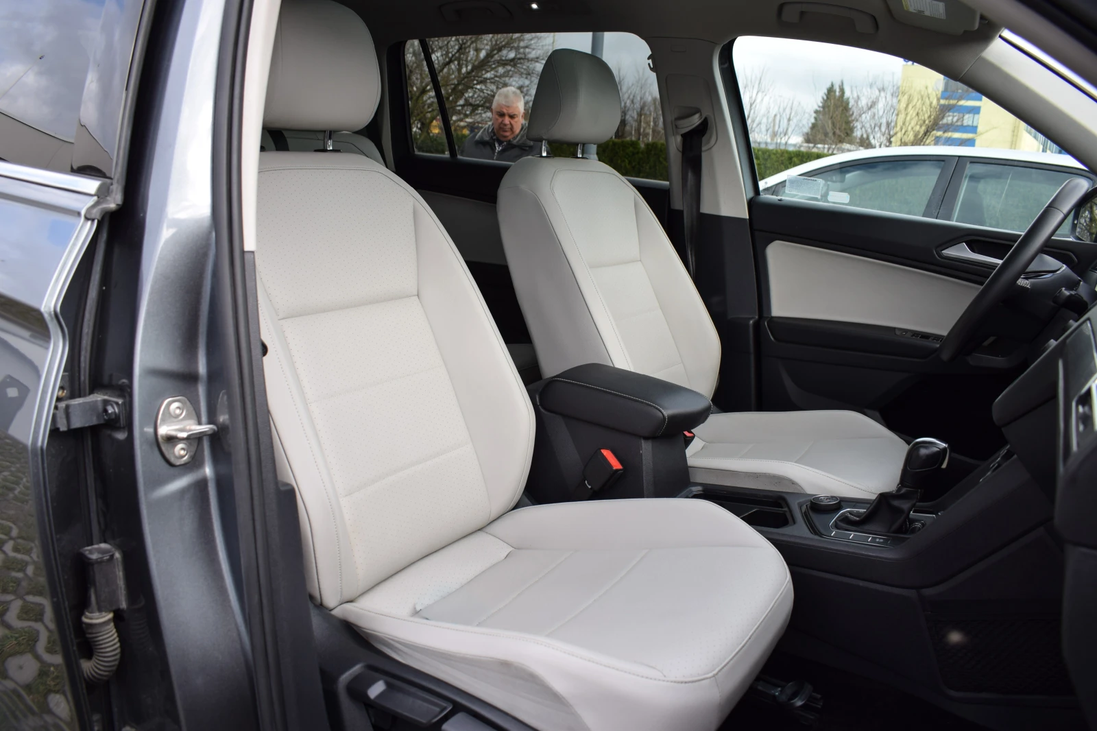 VW Tiguan Allspace, 4Motion, Панорама, снимка 8 - Автомобили и джипове - 54897154