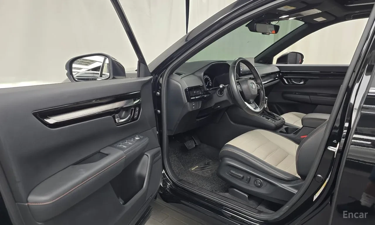 Honda Cr-v 2.0 Hybrid Touring* ПАНО* ПОДГРЕВ* КАМЕРИ, снимка 6 - Автомобили и джипове - 55585843