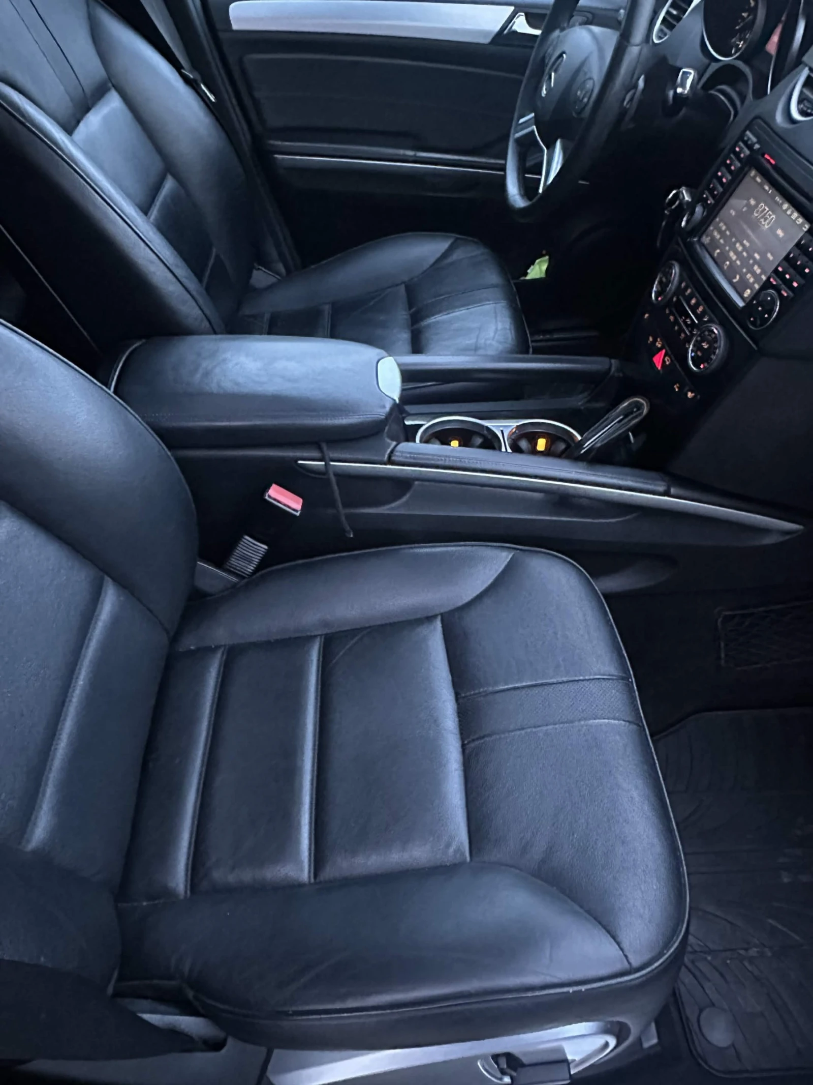 Mercedes-Benz ML 350, снимка 8 - Автомобили и джипове - 55889796