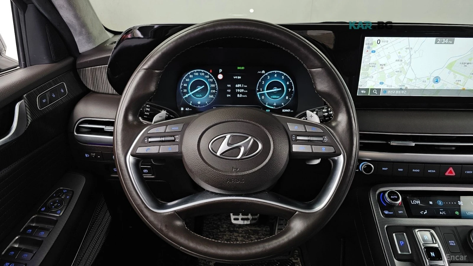 Hyundai Palisade CALLIGRAPHY* 4x4* DISTRONIC* 360* ОБДУХ* МАСАЖИ* , снимка 6 - Автомобили и джипове - 56100469