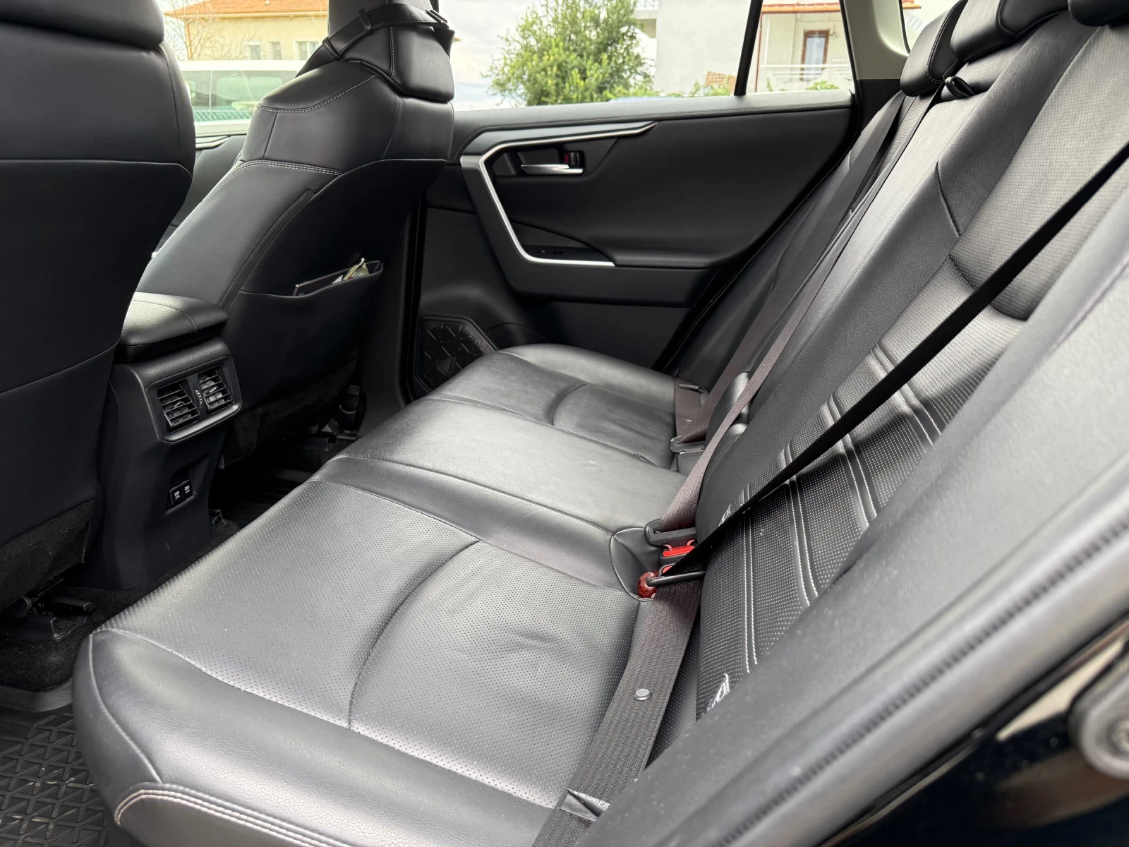 Toyota Rav4 2.5, снимка 7 - Автомобили и джипове - 56166601