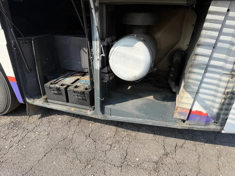 Mercedes-Benz Tourismo O 350 RHD Euro 3 WC, снимка 16 - Бусове и автобуси - 52204531