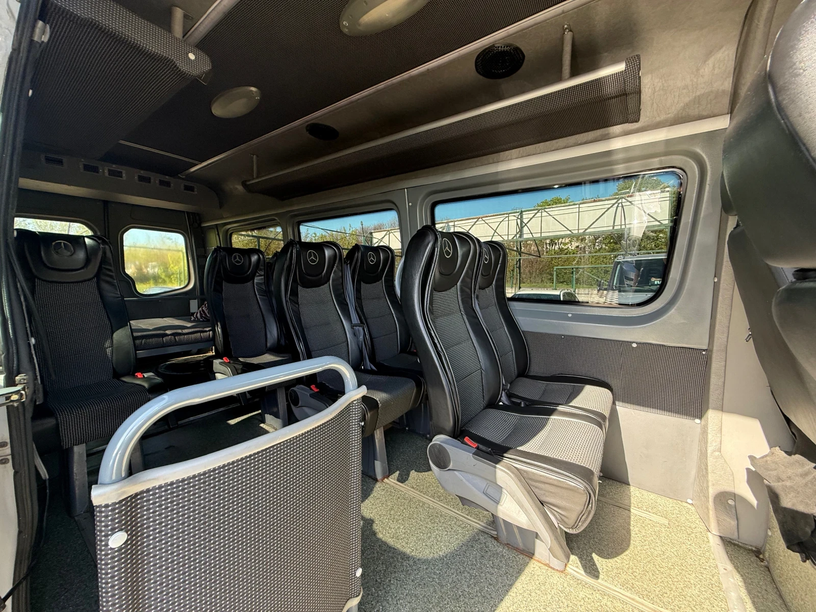 Mercedes-Benz Sprinter 319  - изображение 6
