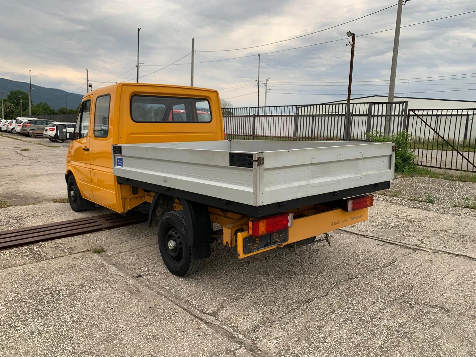 Mercedes-Benz Sprinter Уникат 88000км, снимка 8 - Бусове и автобуси - 55212504