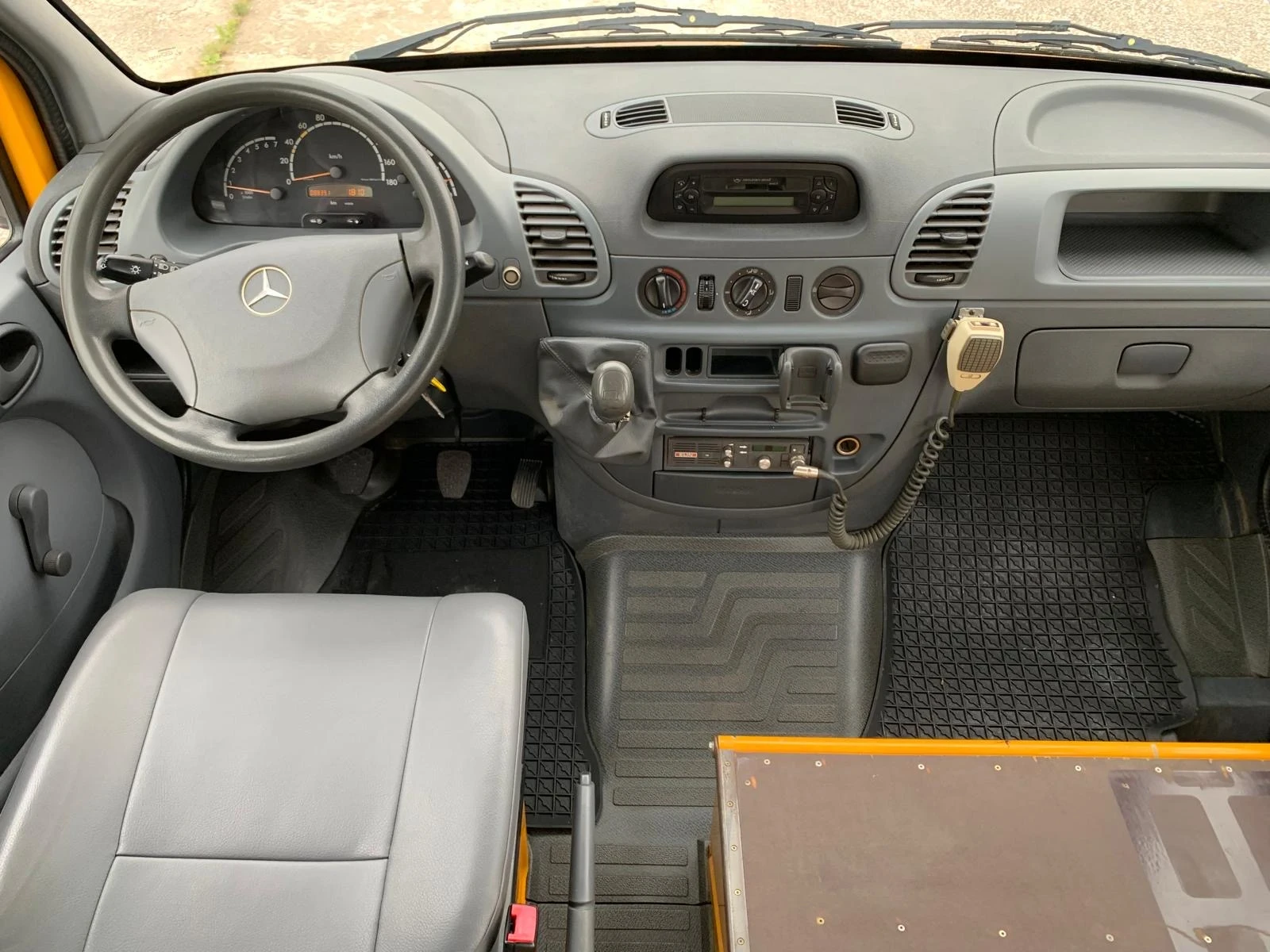 Mercedes-Benz Sprinter Уникат 88000км, снимка 12 - Бусове и автобуси - 55212504