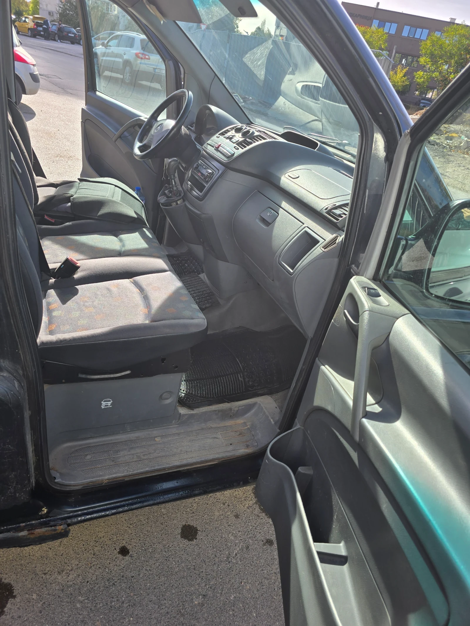 Mercedes-Benz Vito 111, снимка 7 - Бусове и автобуси - 56335970
