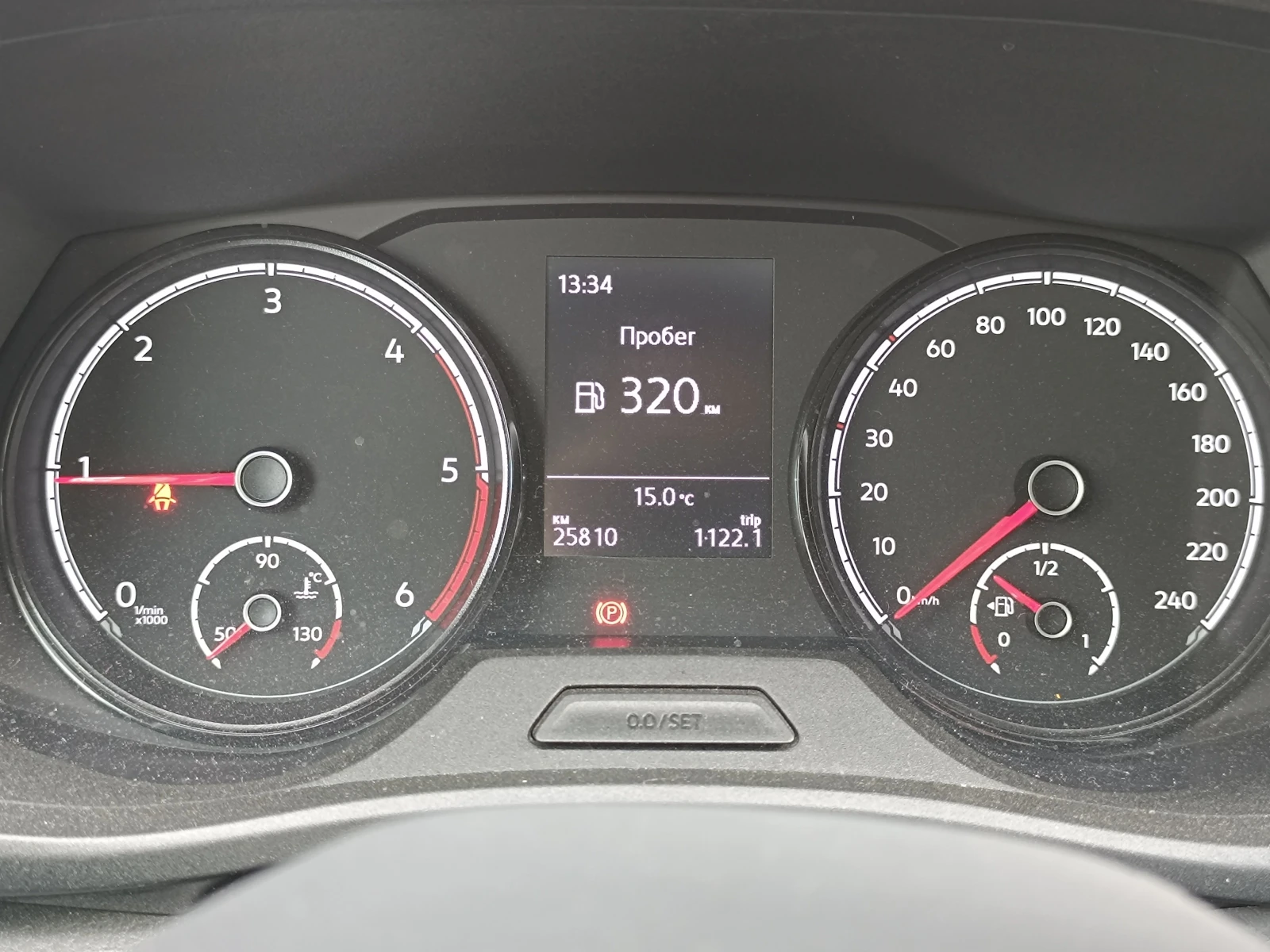 VW Transporter 6.1 window van, снимка 10 - Бусове и автобуси - 56645135