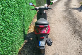 Piaggio Zip - (ТОП)(РЕАЛНИ КИЛОМЕТРИ)(ГОДИШНА ГРАЖДАНСКА), снимка 8