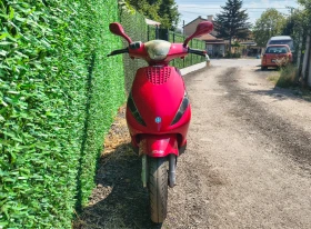 Piaggio Zip - (ТОП)(РЕАЛНИ КИЛОМЕТРИ)(ГОДИШНА ГРАЖДАНСКА), снимка 1