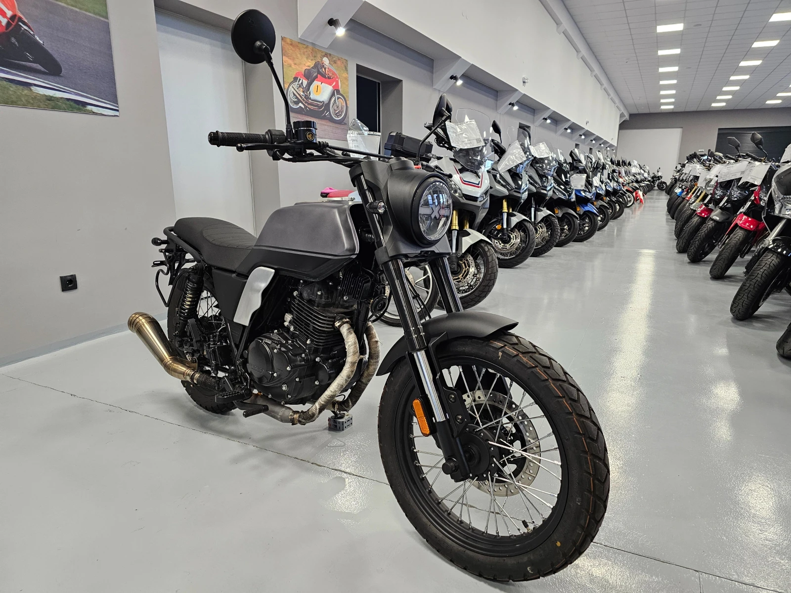 Brixton BX 125 250ie, ABS-Led, -3100., 2021. | Mobile.bg   1