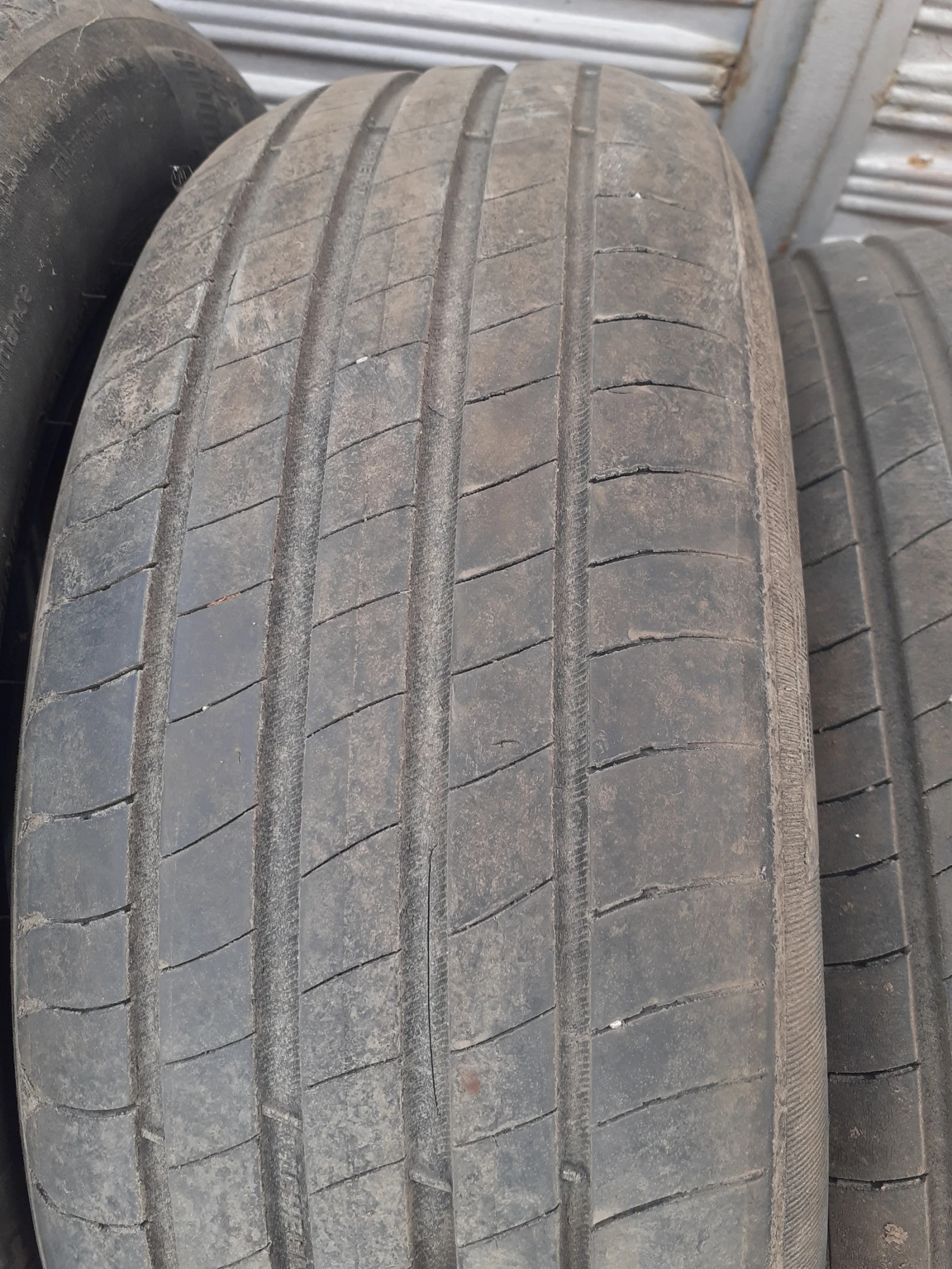 Гуми Летни 185/65R15, снимка 9 - Гуми и джанти - 53886550