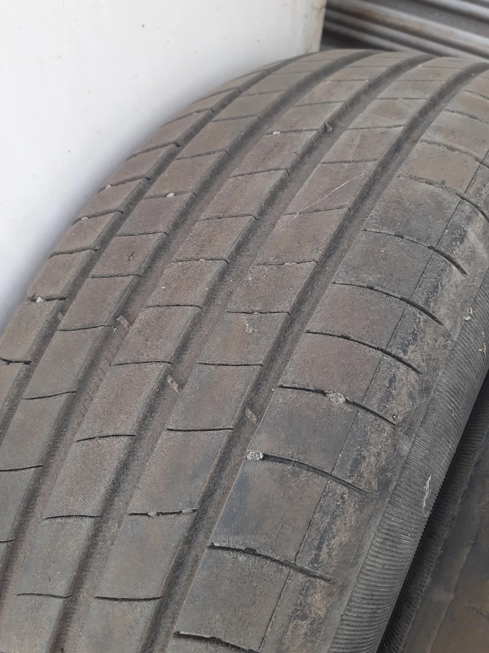 Гуми Летни 185/65R15, снимка 8 - Гуми и джанти - 53886550