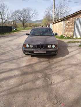 BMW 525, снимка 1 - Автомобили и джипове - 45036552