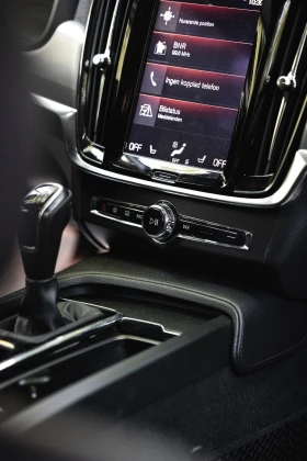 Обява за продажба на Volvo V90 D4 ~38 000 лв. - изображение 7
