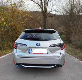 Toyota Corolla 2.0 HYBRID  | Mobile.bg    2