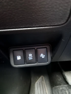 Toyota Avensis 1.6 - 9200 € / 17993.64 лв. - 83914366 8