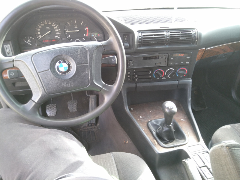 BMW 525, снимка 8 - Автомобили и джипове - 45036552