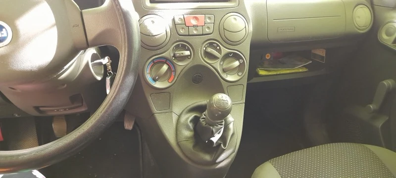 Fiat Panda, снимка 3 - Автомобили и джипове - 46965010