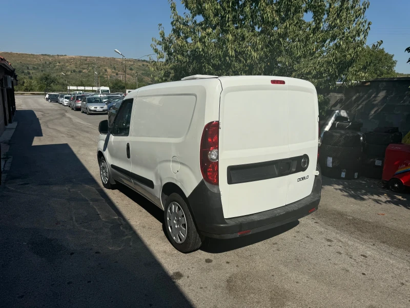 Fiat Doblo 1.4i Euro5, снимка 3 - Автомобили и джипове - 46906786