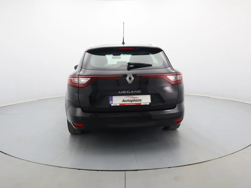 Renault Megane 1.5 Blue DCi , снимка 5 - Автомобили и джипове - 51193268
