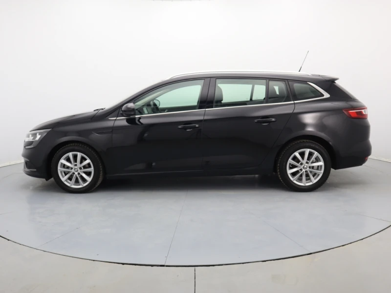 Renault Megane 1.5 Blue DCi, снимка 6 - Автомобили и джипове - 48322777