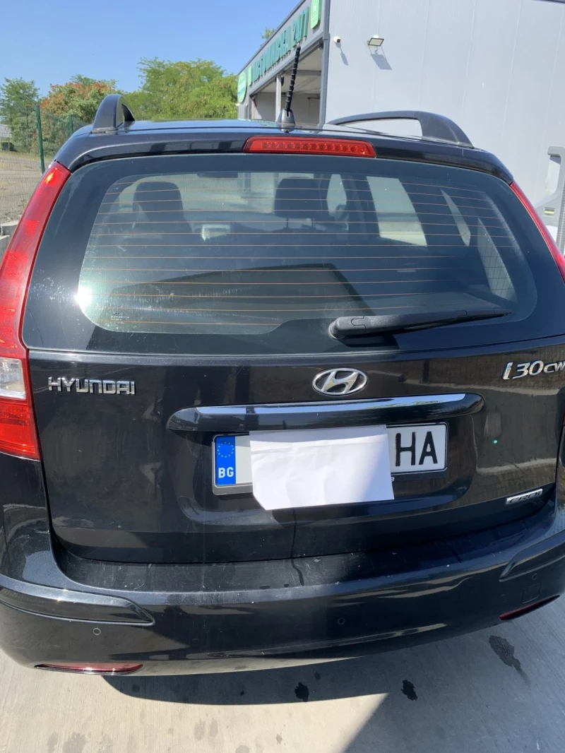 Hyundai I30 1, 6 CRDI, снимка 6 - Автомобили и джипове - 48068672