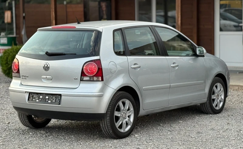 VW Polo 1.4i 80к.с * Климатик* , снимка 6 - Автомобили и джипове - 51135499