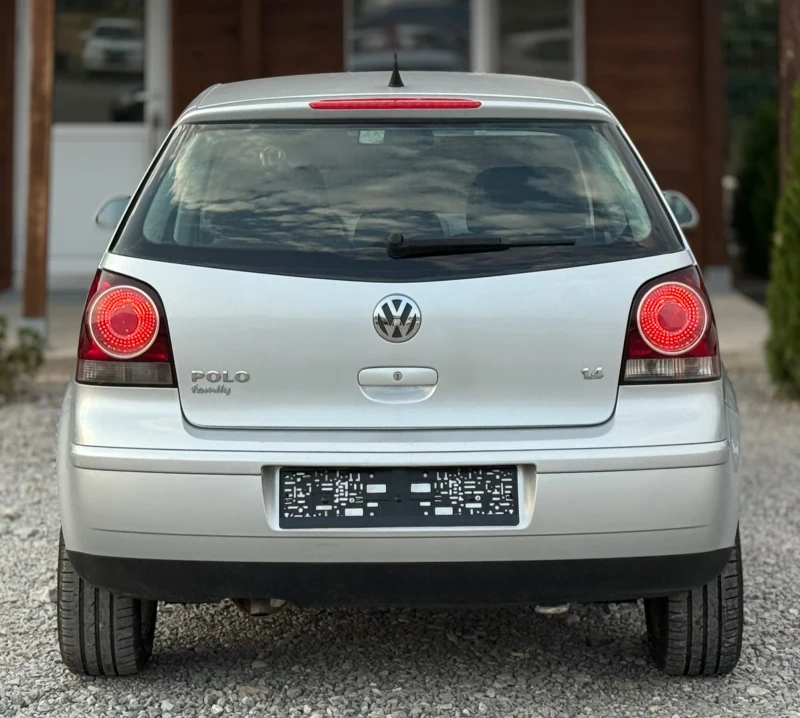 VW Polo 1.4i 80к.с * Климатик* , снимка 5 - Автомобили и джипове - 51135499
